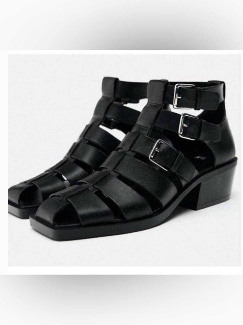 Zara Women’s Black Strappy Buckle Caged Gladiator